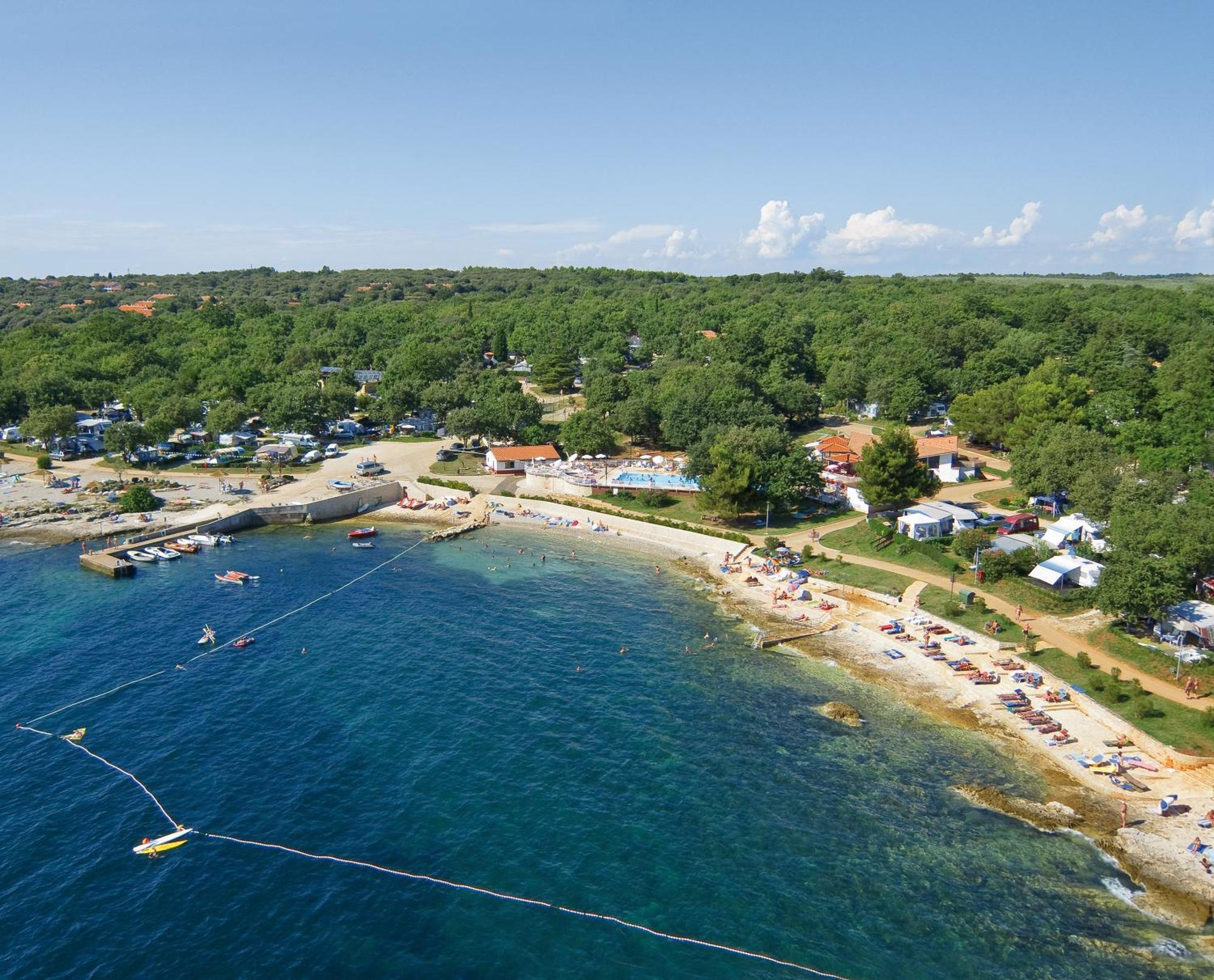 Fkk Adriatika In Fkk Solaris Naturist Resort Пореч Екстериор снимка